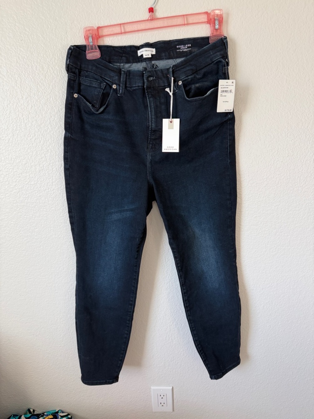 Good American Black Skinny Jeans with Subtle Fading